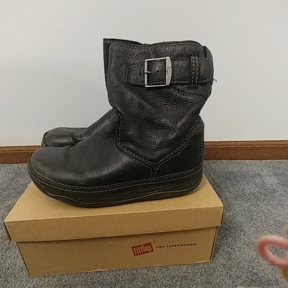 Fitflop Black Leather Ankle Boots